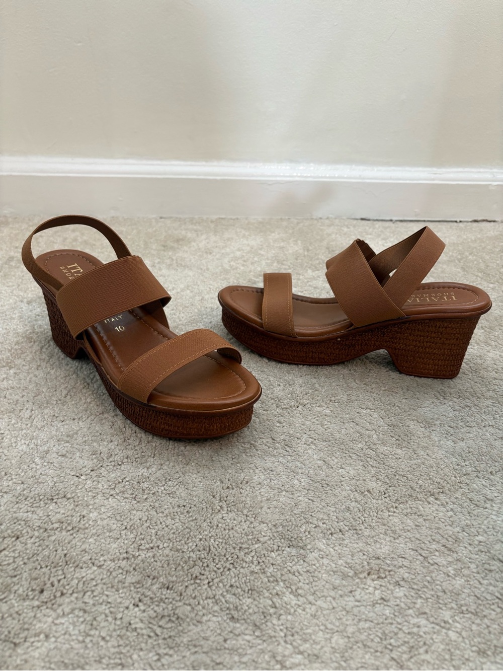 ITALIAN SHOEMAKERS Tan/Cognac strapped platform sandals- size 10